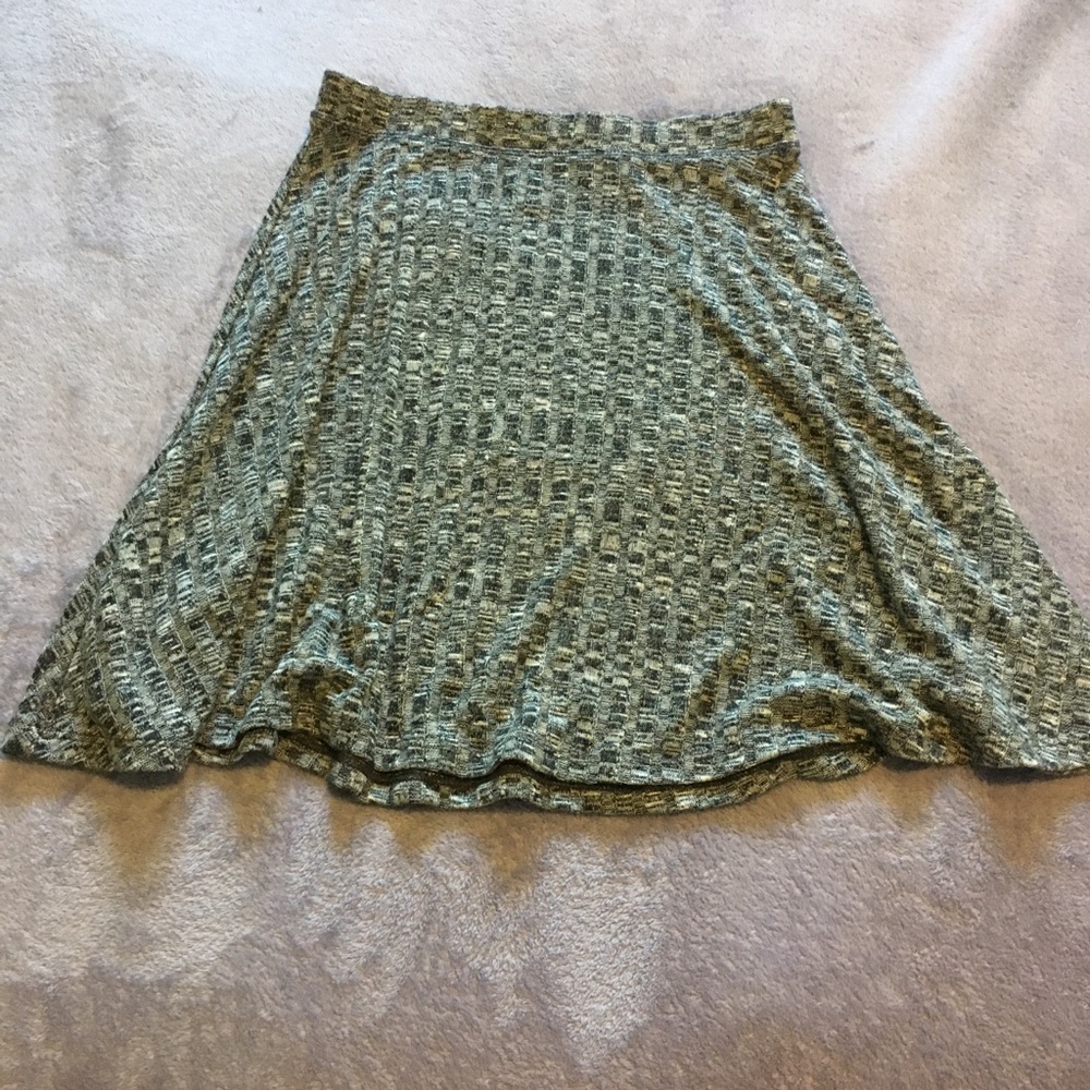 Patterned skirt